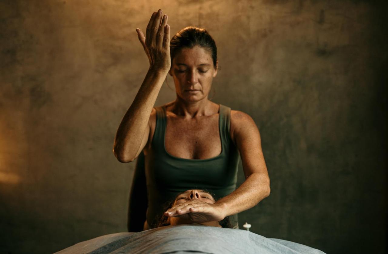 坎布塔尔 Breathe Healing & Wellness酒店 外观 照片